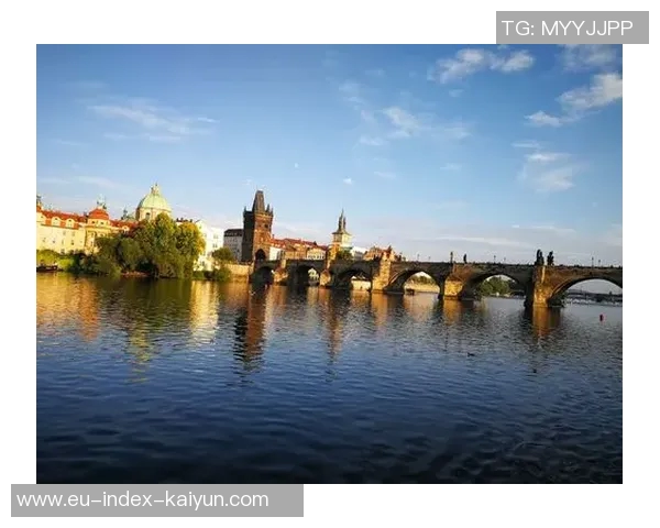 德国与捷克足球的历史交锋与未来展望分析 德国与捷克足球的历史交锋与未来展望分析